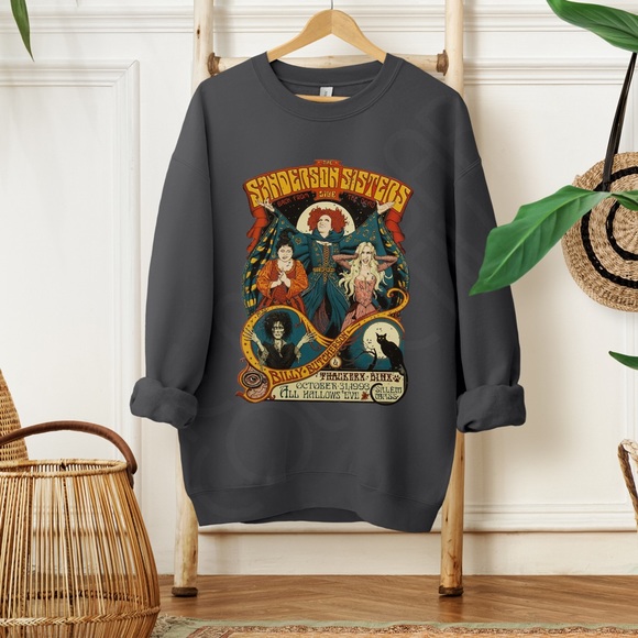 🚨 LAST ONE 🚨 Hocus Pocus Sanderson Sisters Concert Crewneck Sweatshirt - Picture 4 of 10